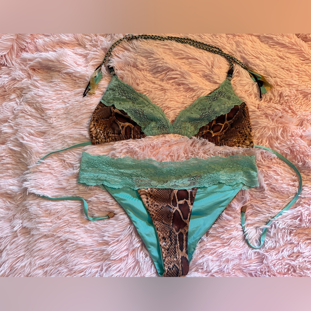 Beach Bunny Bikini